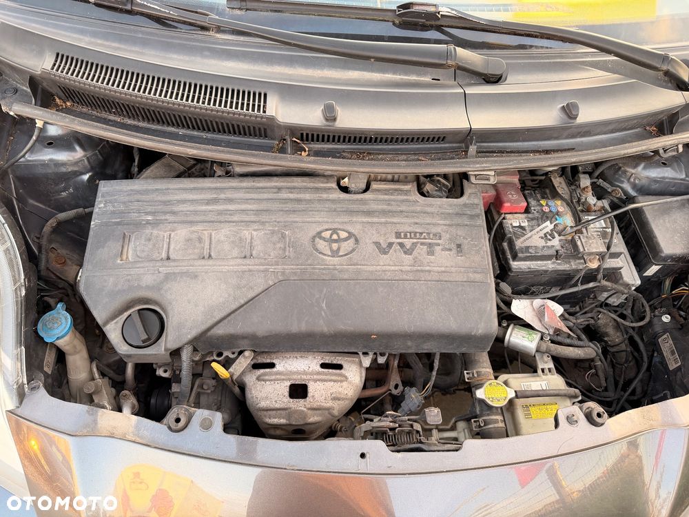 Toyota Yaris 1.33 Sol - 17