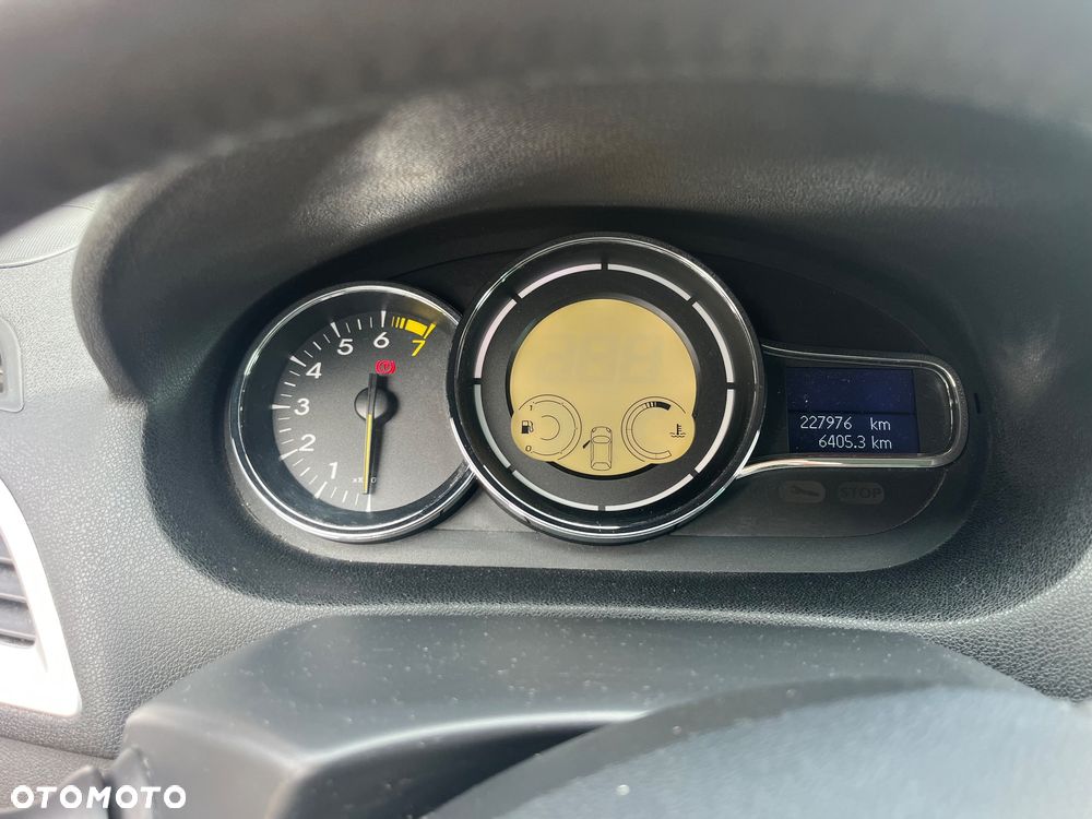 Renault Megane TCe 130 Dynamique - 9