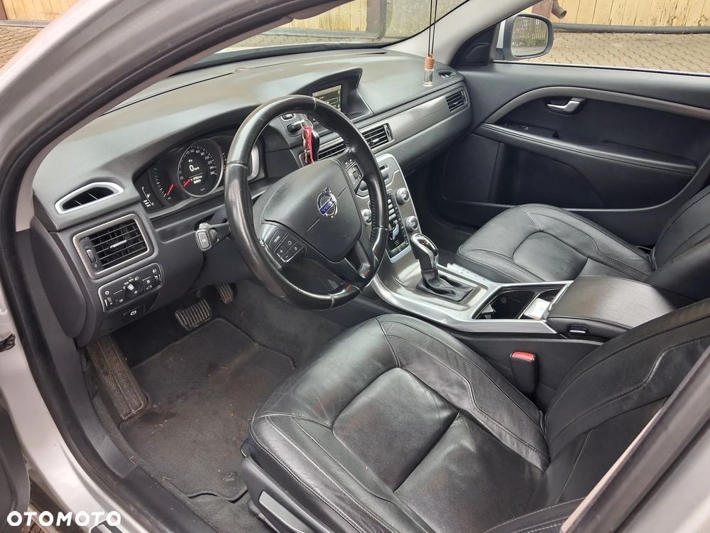 Volvo V70 T5 Geartronic Summum - 10
