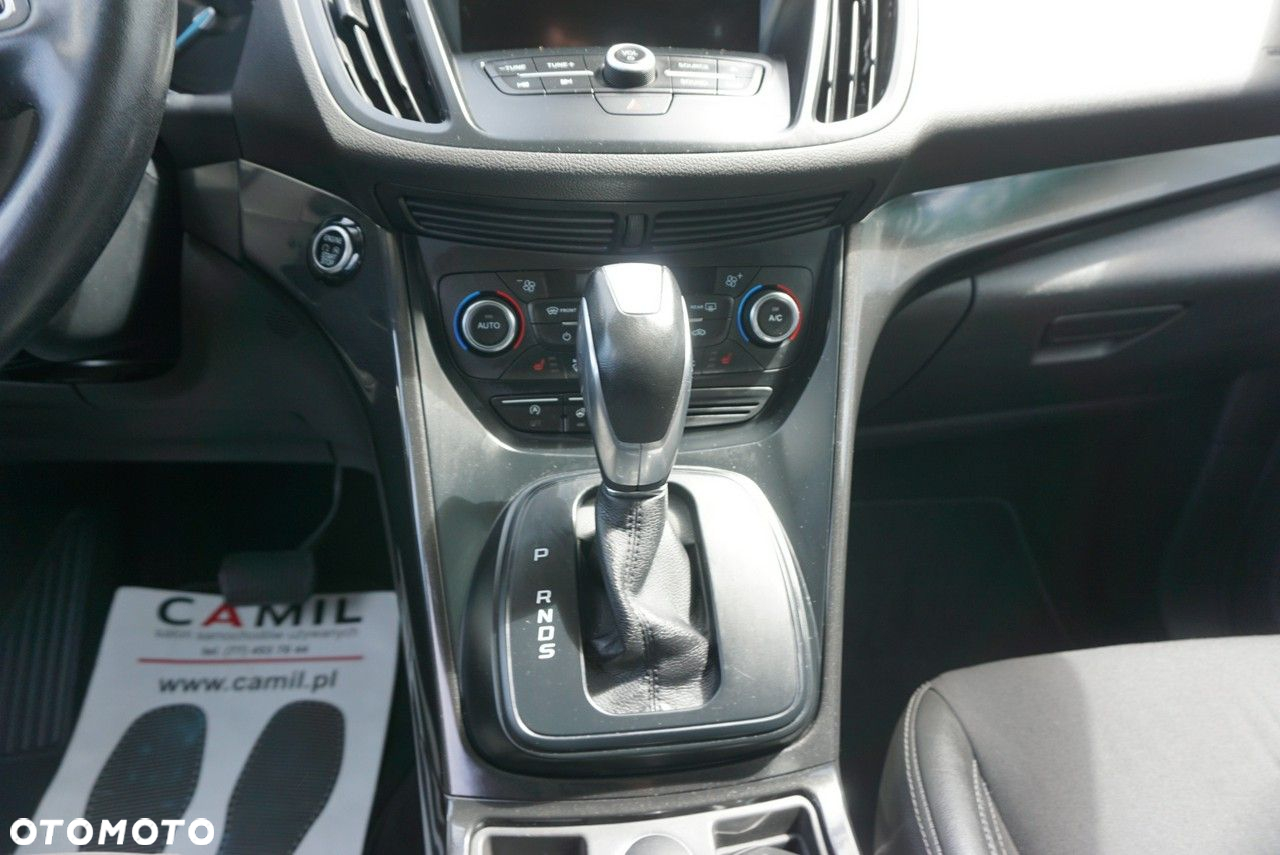 Ford Kuga - 17