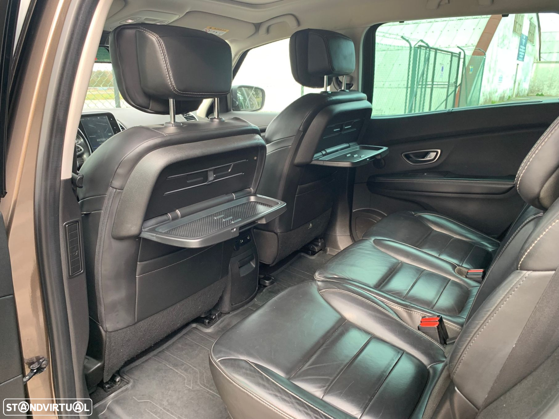 Renault Grand Scénic 1.5 dCi Intens Hybrid Assist SS - 37