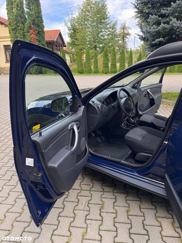 Dacia Duster 1.6 SCe Laureate 4x4 S&S - 10