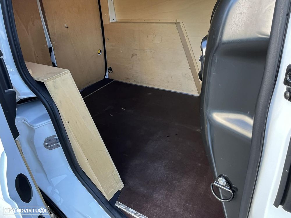 Ford Transit Connect L1 1.5 TDCi 100cv - 24