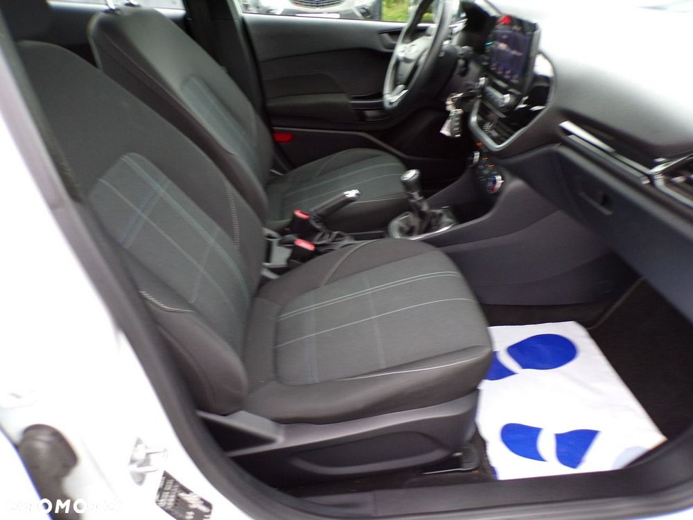 Ford Fiesta - 28