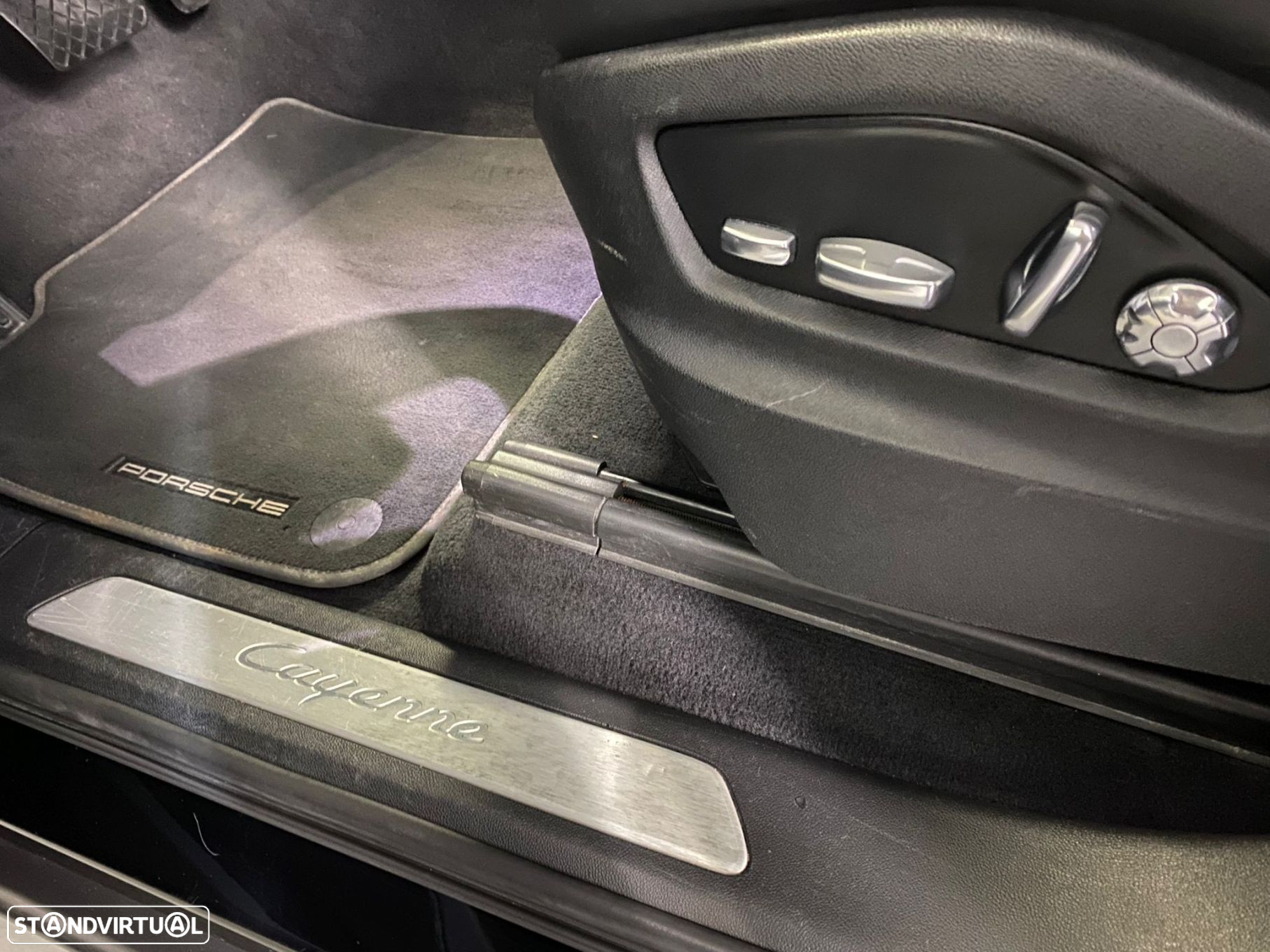 Porsche Cayenne Coupé Platinum Edition - 20
