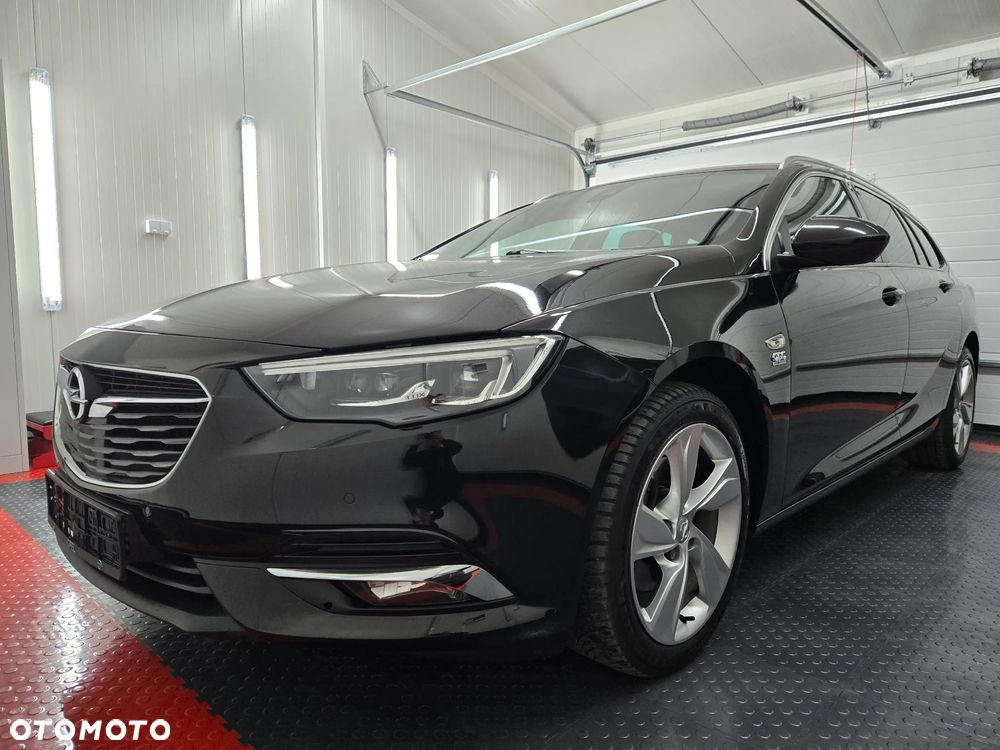 Opel Insignia 2.0 CDTI 4x4 Ultimate S&S - 2