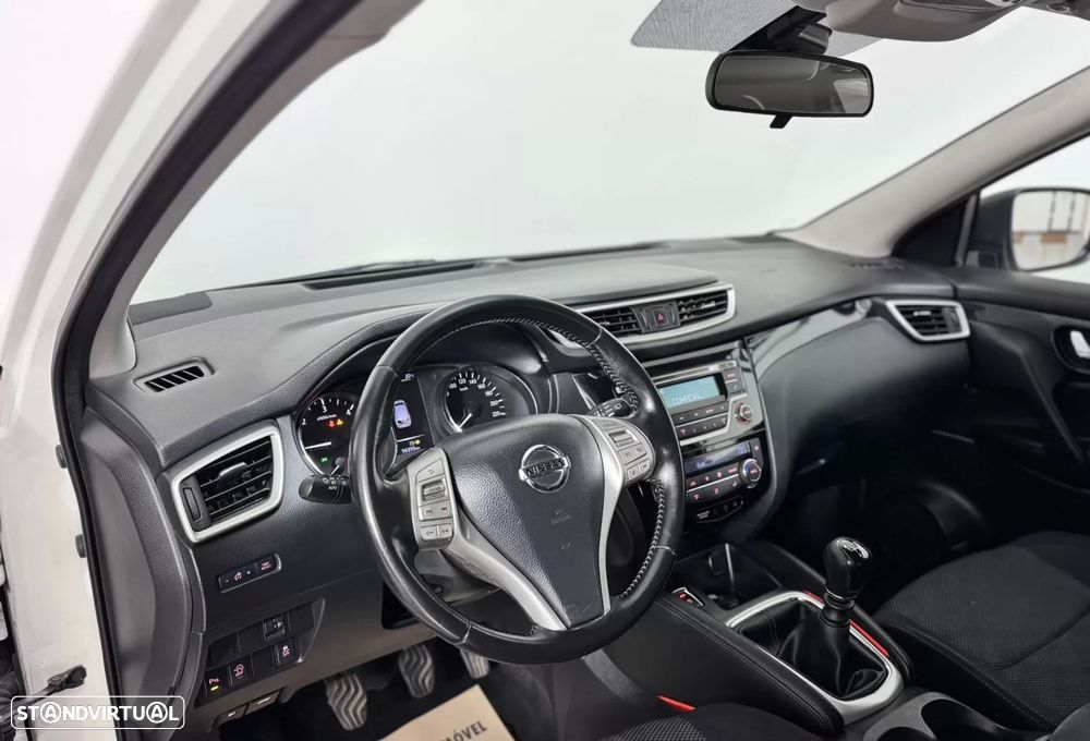 Nissan Qashqai 1.5 dCi Acenta Connect - 18