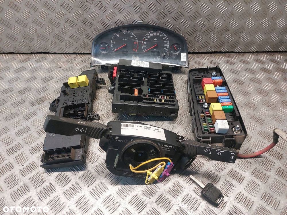 ZESTAW STARTOWY OPEL VECTRA C 13144710 13132475 13144710 13112910 - 1