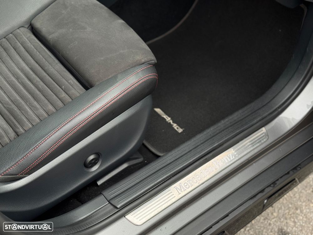 Mercedes-Benz GLA 180 d 7G-DCT AMG Line - 32