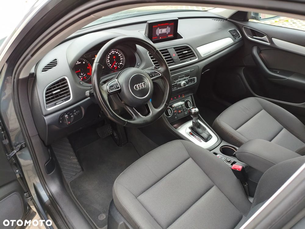 Audi Q3 2.0 TDI Quattro Design S tronic - 32