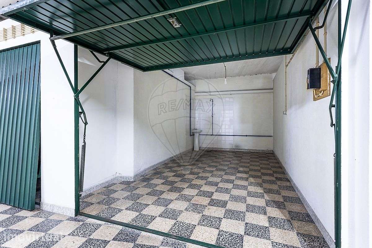 Garagem  para venda - Grande imagem: 2/7