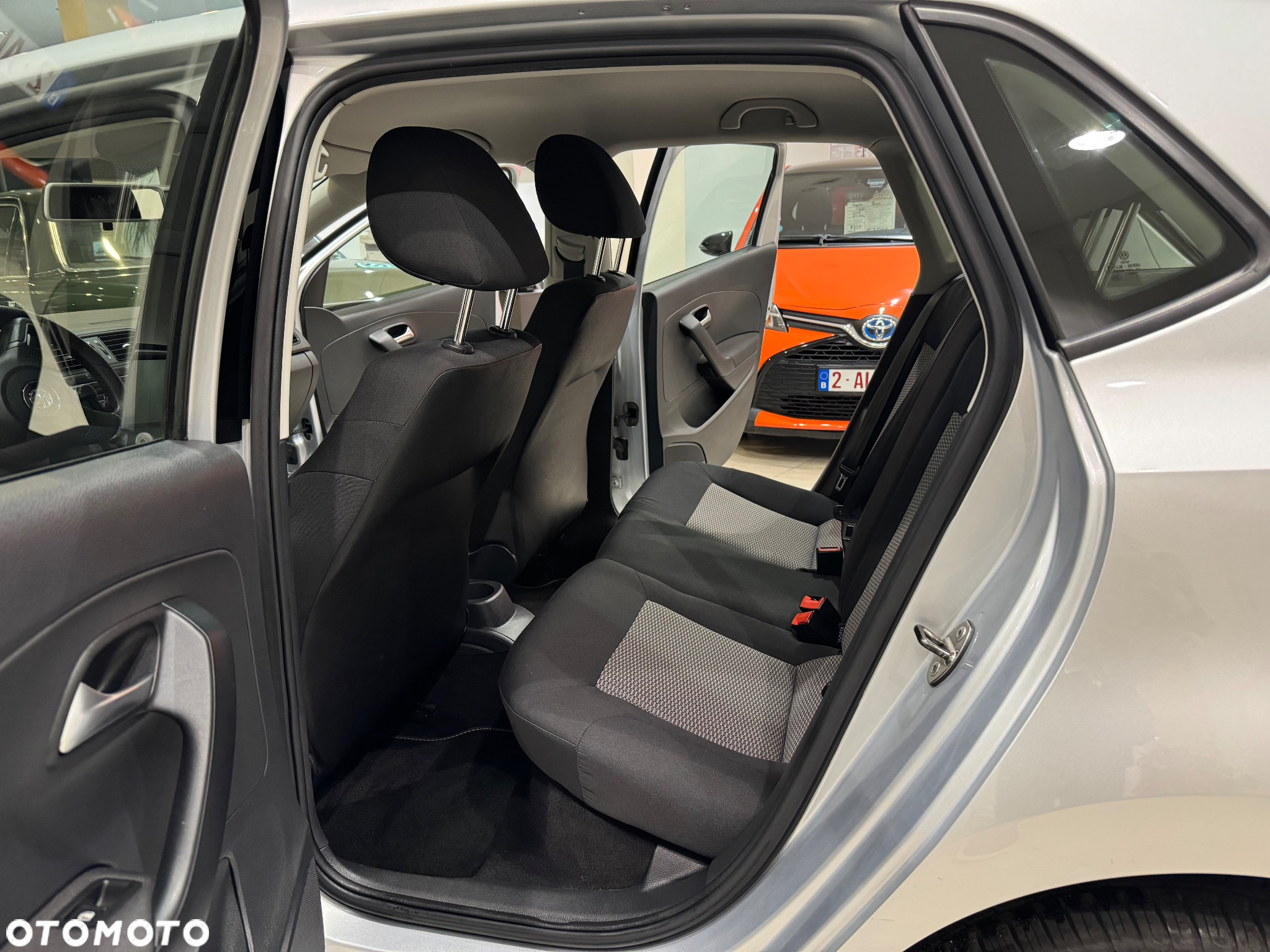 Volkswagen Polo 1.6 TDI DPF Trendline - 28