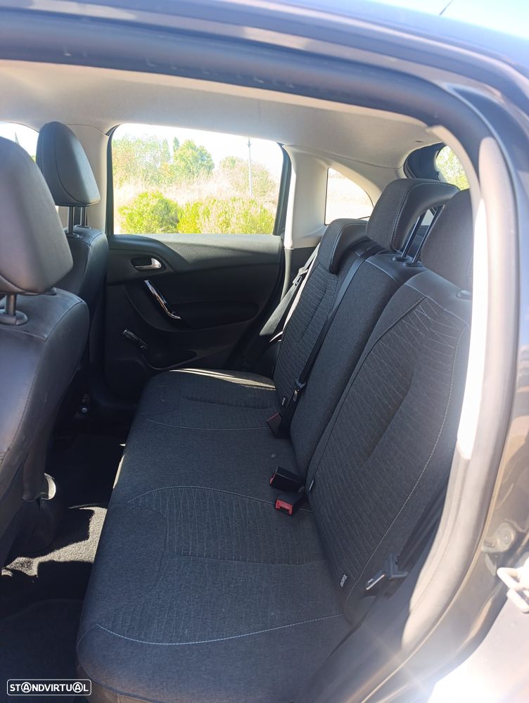 Citroën C3 1.0 PureTech Confort - 16