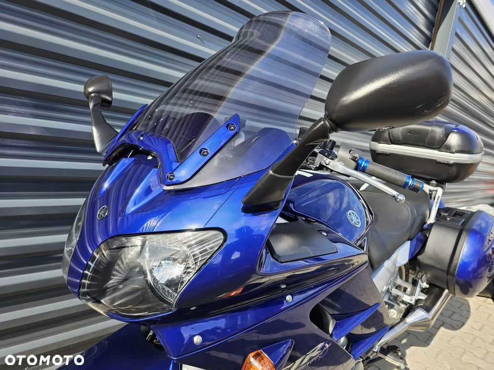Yamaha FJR - 19