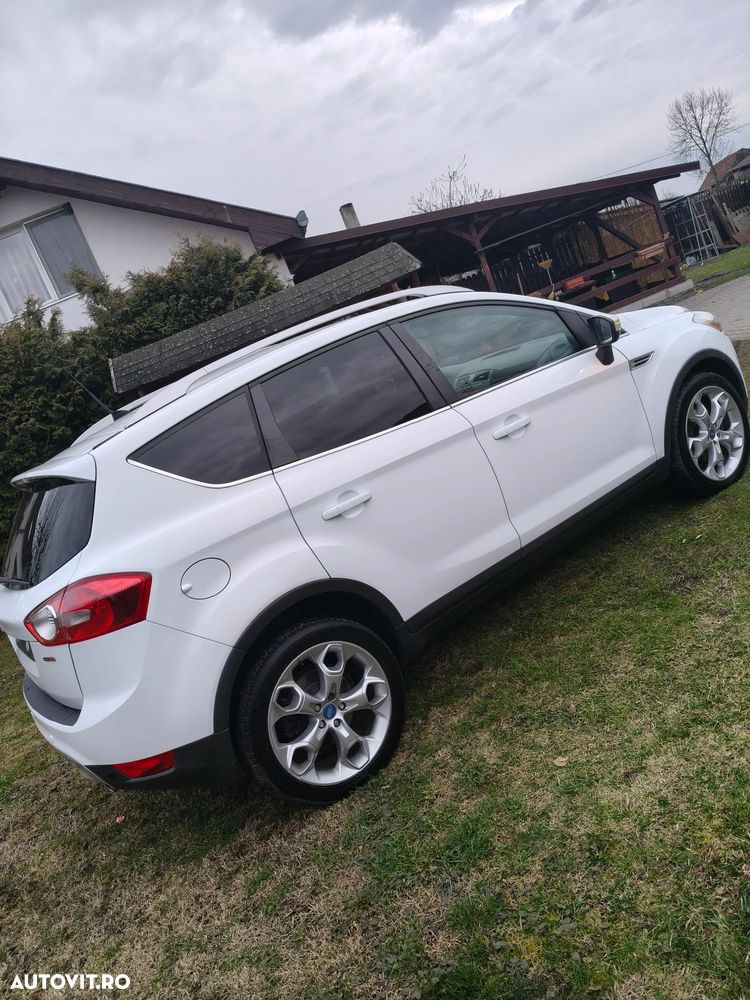 Ford Kuga 2.0 TDCi 4x4 Titanium - 10