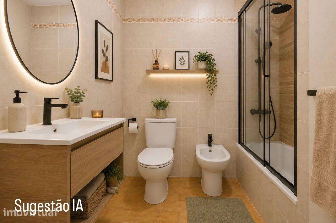 OPORTUNIDADE - T2 para remodelar na Cidade Sol - Grande imagem: 4/24