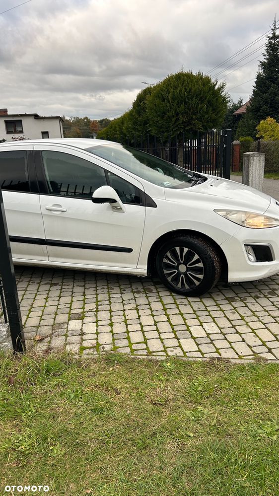 Peugeot 308 - 4