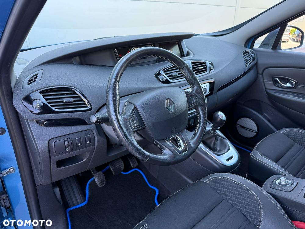 Renault Scenic 1.6 dCi Energy Bose - 12