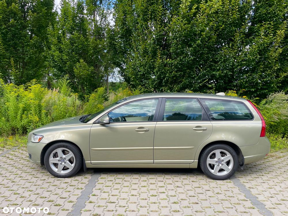 Volvo V50 - 2