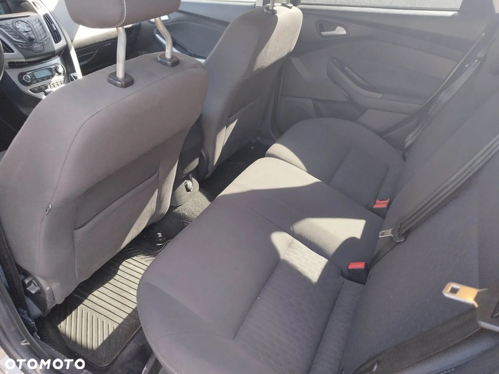 Ford Focus 1.6 EcoBoost Trend Sport - 15