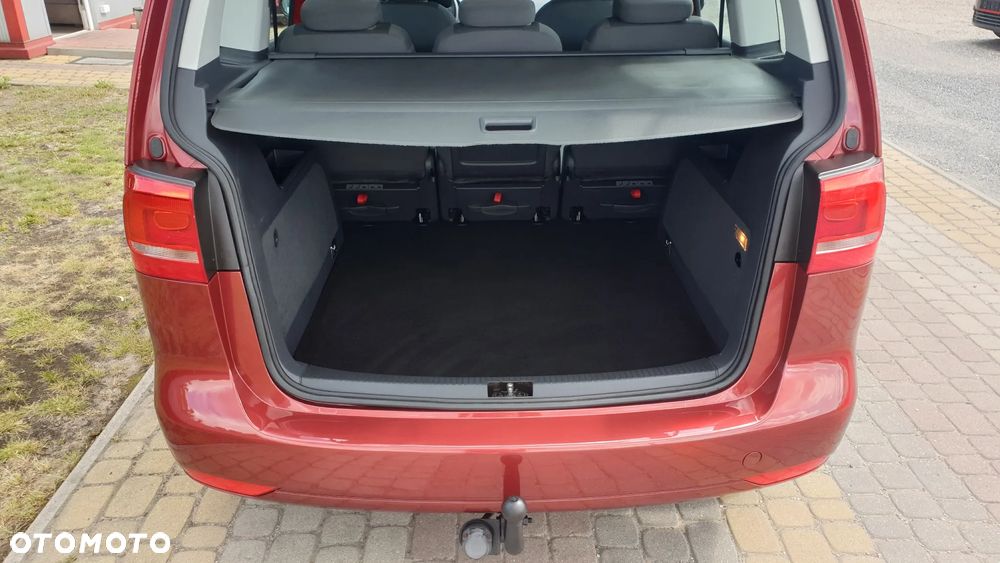 Volkswagen Touran - 9