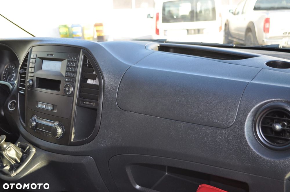Mercedes-Benz Vito - 15