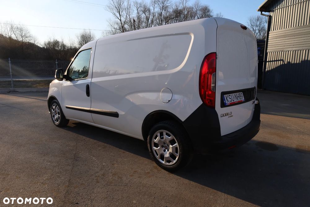 Fiat DOBLO - 7