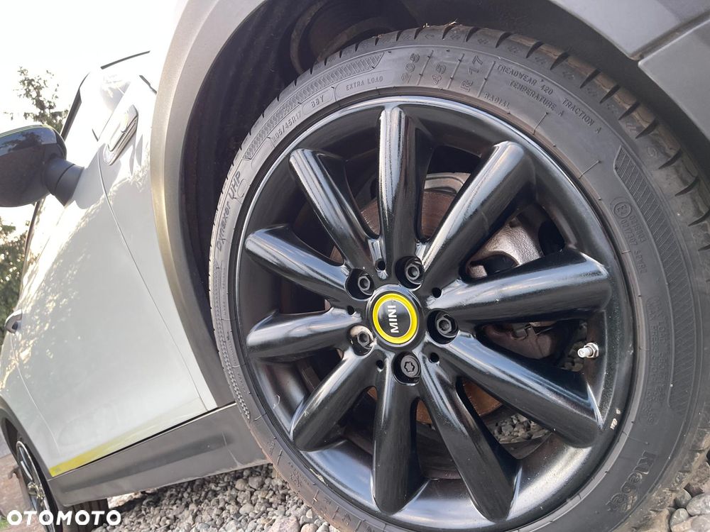 MINI Cooper SE Electric Trim - 40