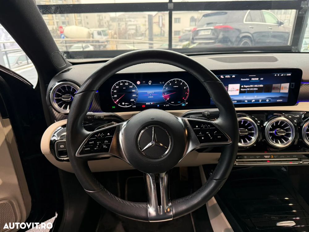 Mercedes-Benz A 200 MHEV 7G-DCT - 13