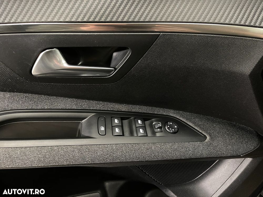 Peugeot 5008 1.2L PureTech EAT8 S&S Active Pack - 26