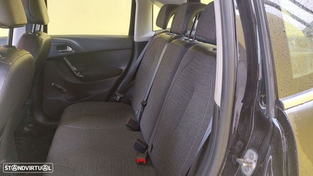 Citroën C3 1.2 PureTech Attraction - 16