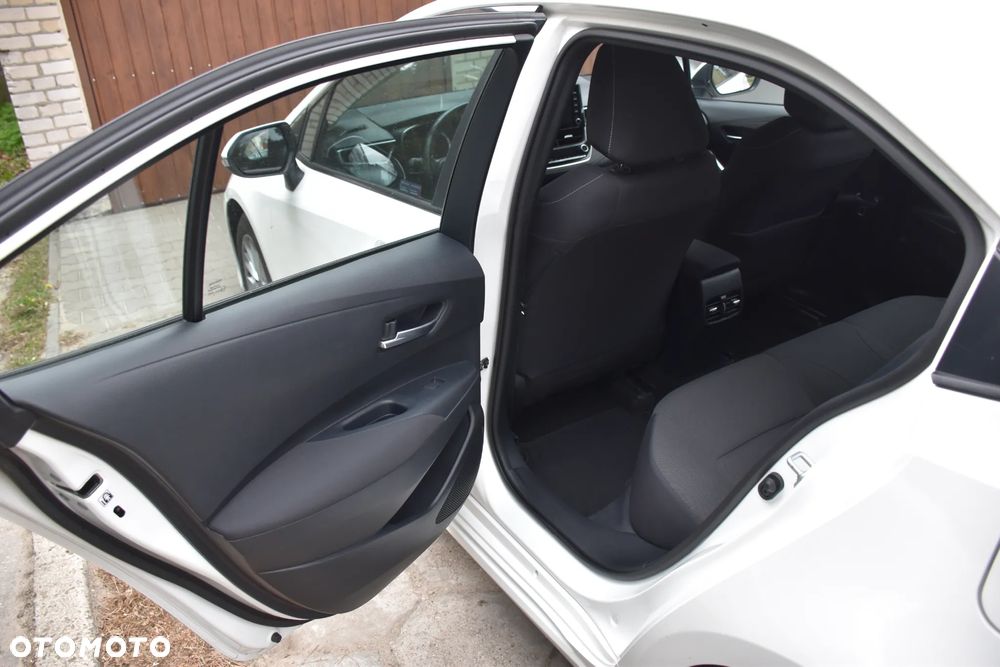 Toyota Corolla 1.6 Comfort - 22