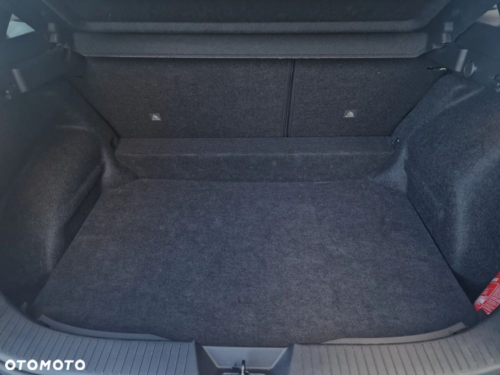 Nissan Qashqai 1.3 DIG-T mHEV Acenta Xtronic - 10