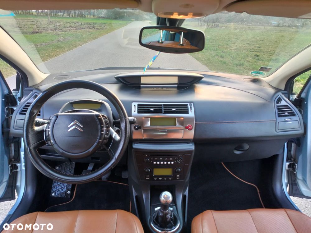 Citroën C4 1.6 16V Exclusive - 25