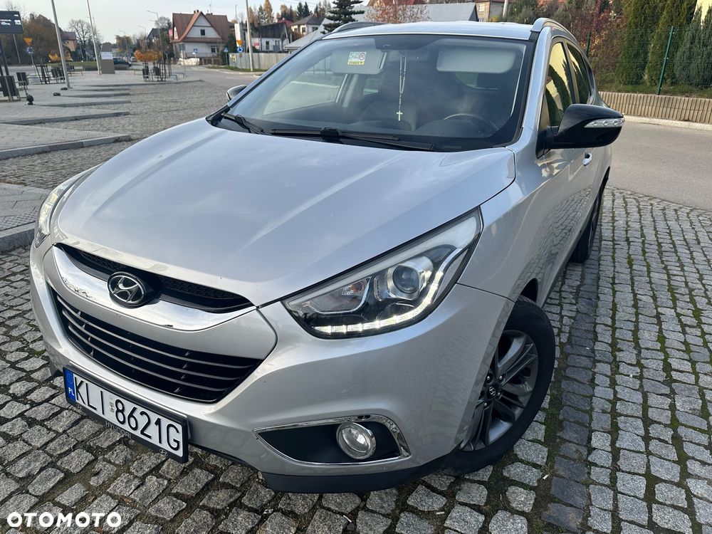 Hyundai ix35 2.0 CRDi 4WD Automatik Fifa World Cup Gold Edition - 9