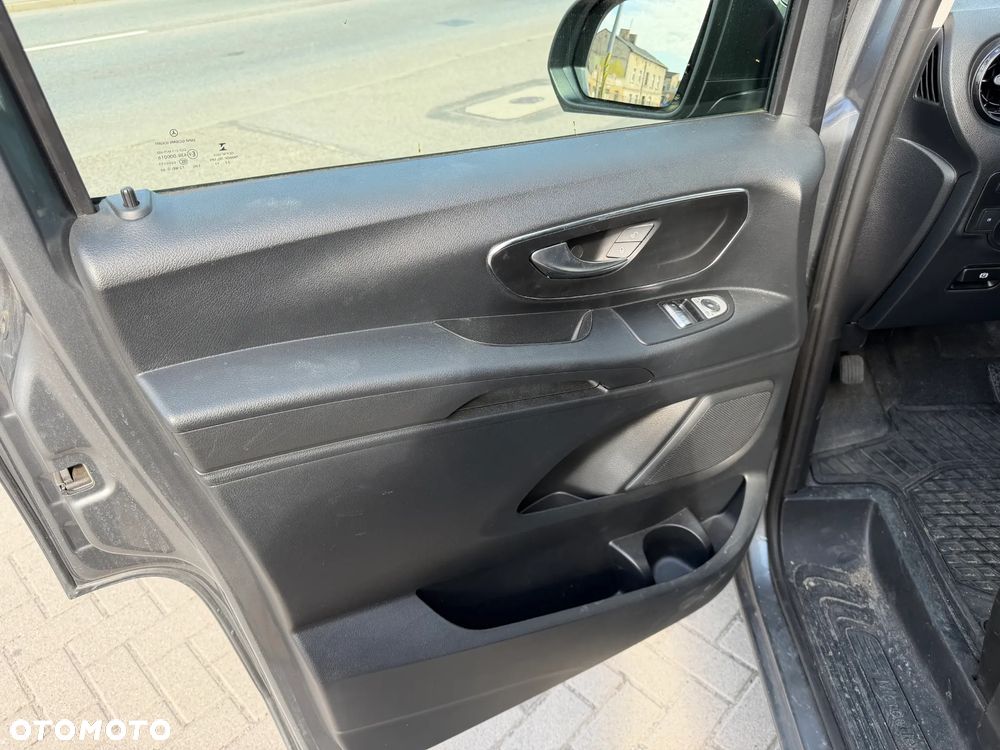 Mercedes-Benz vito - 12