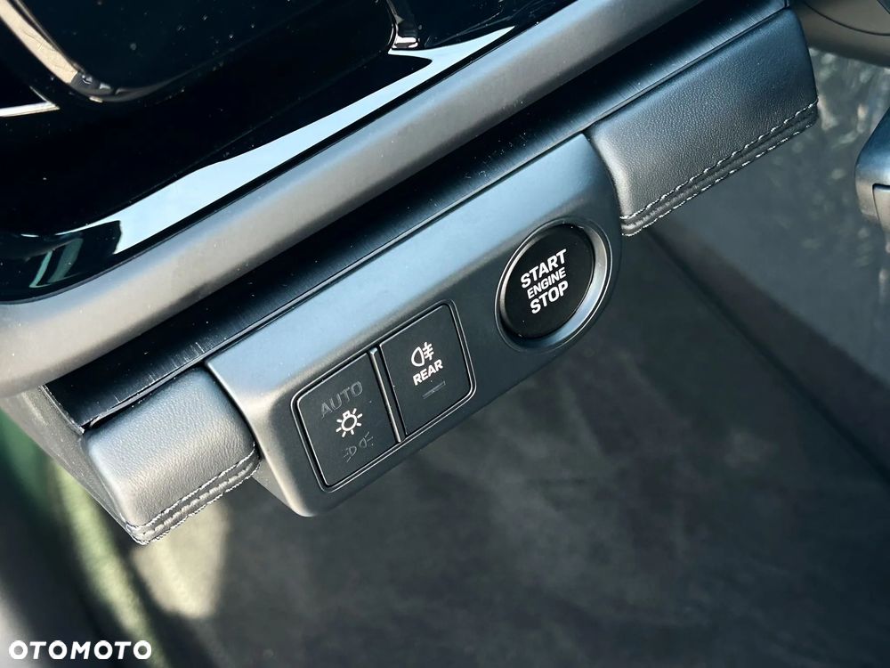 Porsche Panamera 4S E-Hybrid PHEV - 29