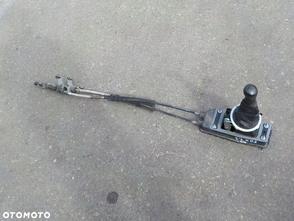 lewarek wybierak biegów vw fox 1,2 6v 5Z0711090 - 1