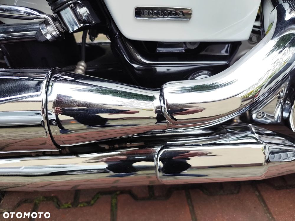 Honda Shadow - 13