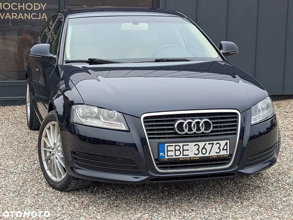 Audi A3 Sportback 2.0 TDI Ambiente - 2