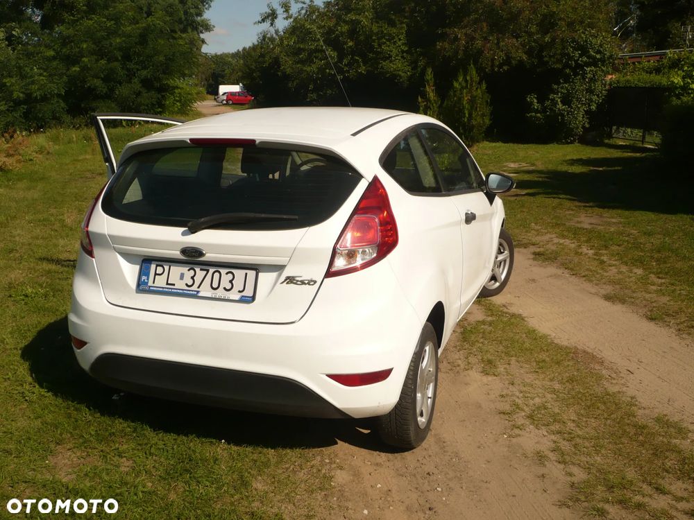 Ford Fiesta - 2