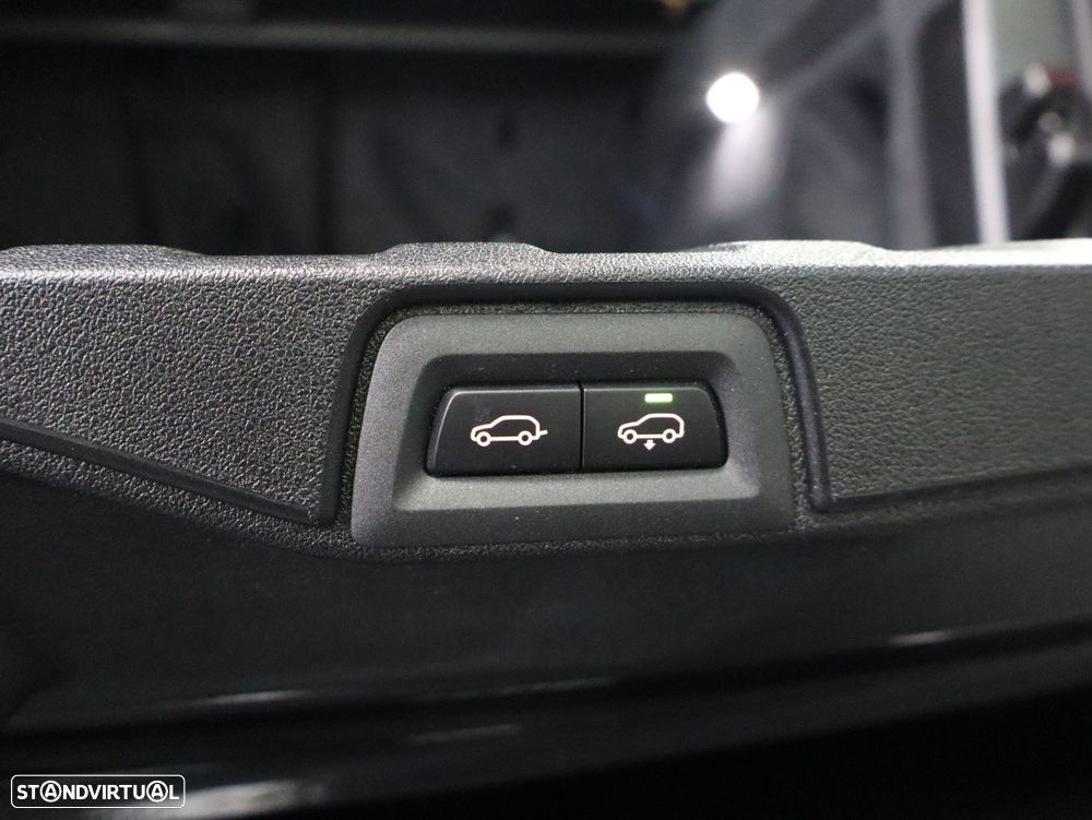 BMW X5 45 e xDrive Pack M - 29