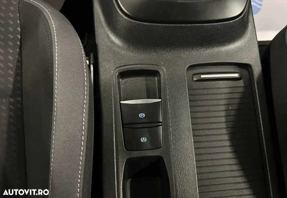 Ford Focus 1.0 EcoBoost Titanium - 14