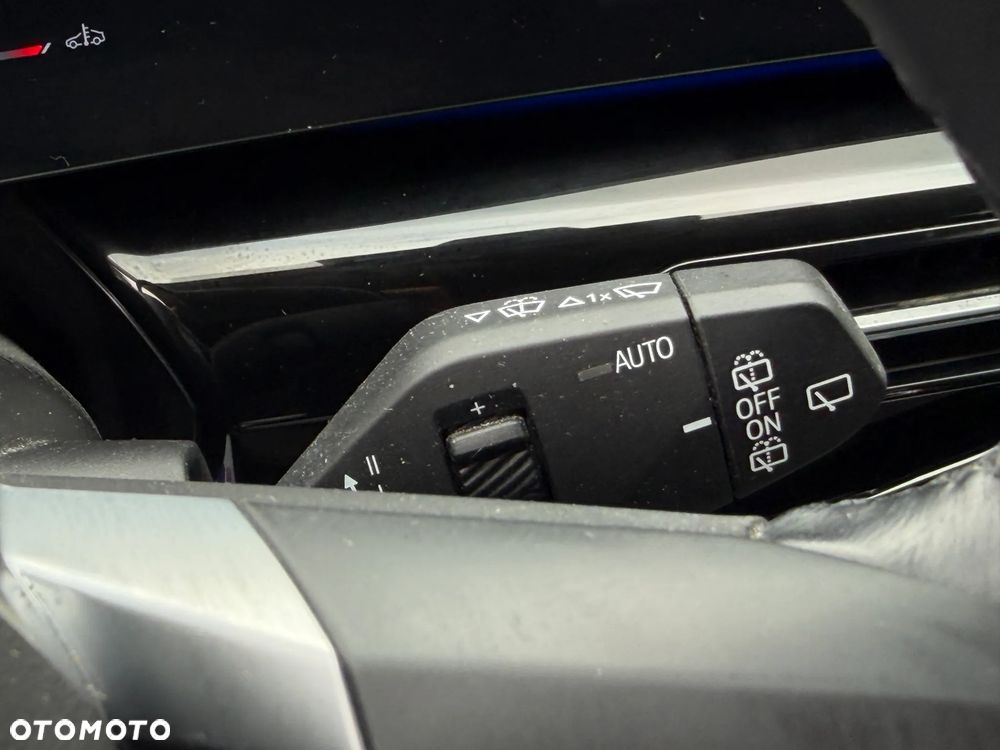 BMW X1 sDrive18d Advantage - 27