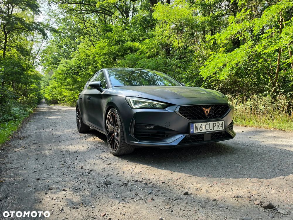 Cupra Leon 2.0 TSI VZ DSG - 4