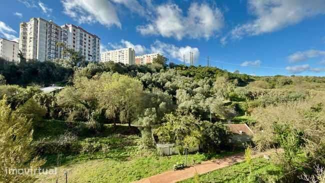 T2 para Venda em Queluz - Grande imagem: 2/12