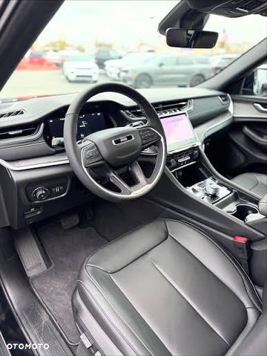 Jeep Grand Cherokee - 6