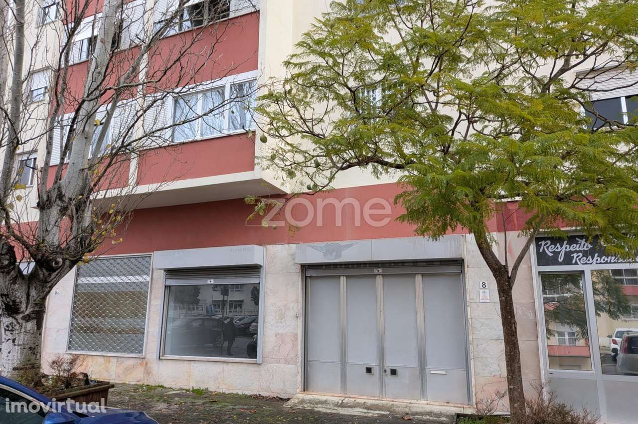 Armazém para Arrendamento no Fanqueiro – Loures Excelente Localizaç... - Grande imagem: 2/21