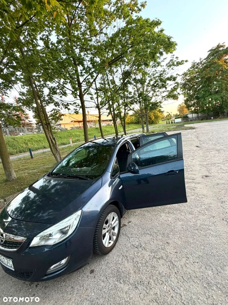 Opel Astra - 4
