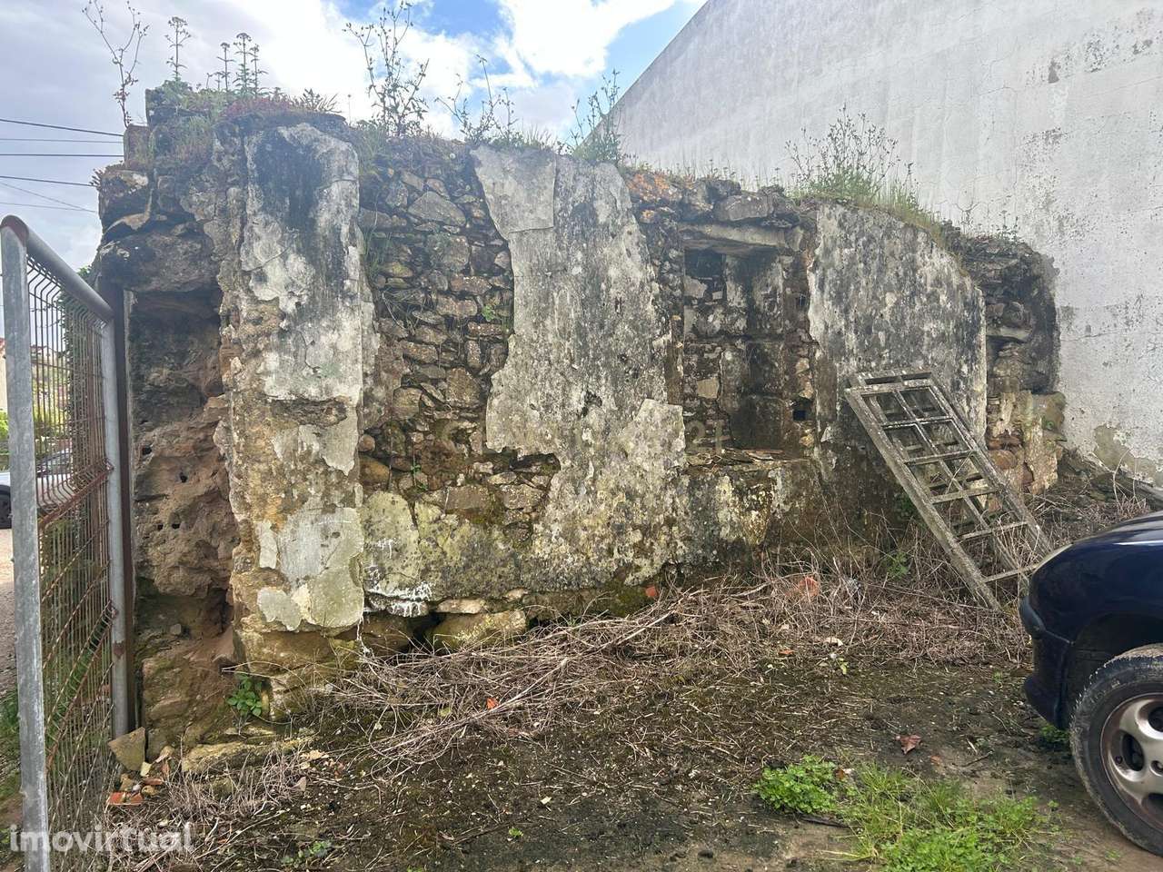 Prédio em Ruínas com vista com vista para o campo - Alcobaça - Grande imagem: 5/5